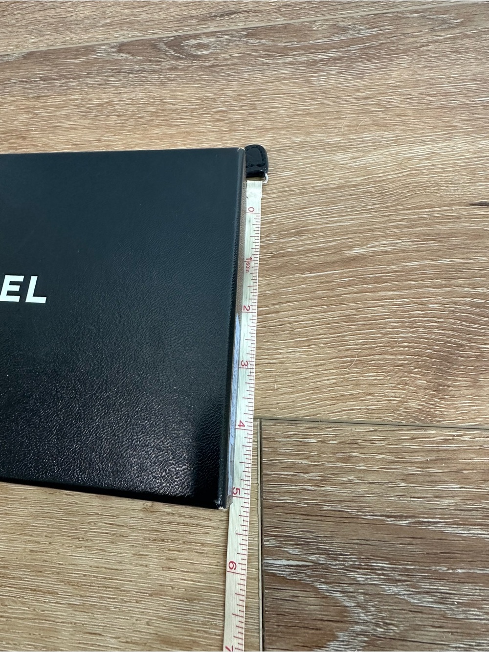 AUTHENTIC CHANEL wallet box, ribbon, black felt and card. - Picture 4 of 10